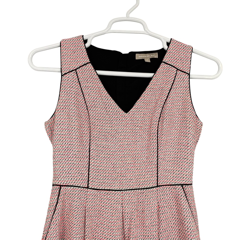 Banana Republic Pink Black Textured V-Neck Fit Flare Dress Pockets Womens 0 - Picture 5 of 13